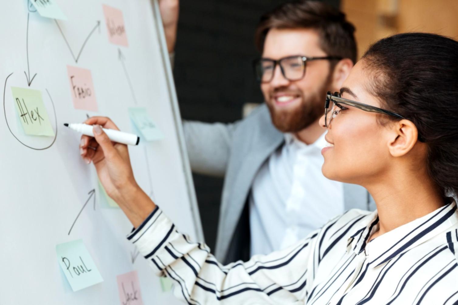 Espace de travail accueillant pour accompagnement financier personnalisé